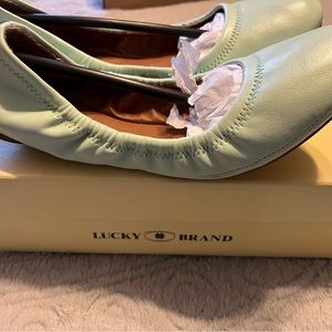 Lucky Brand packable mint green flats. Like NEW!
